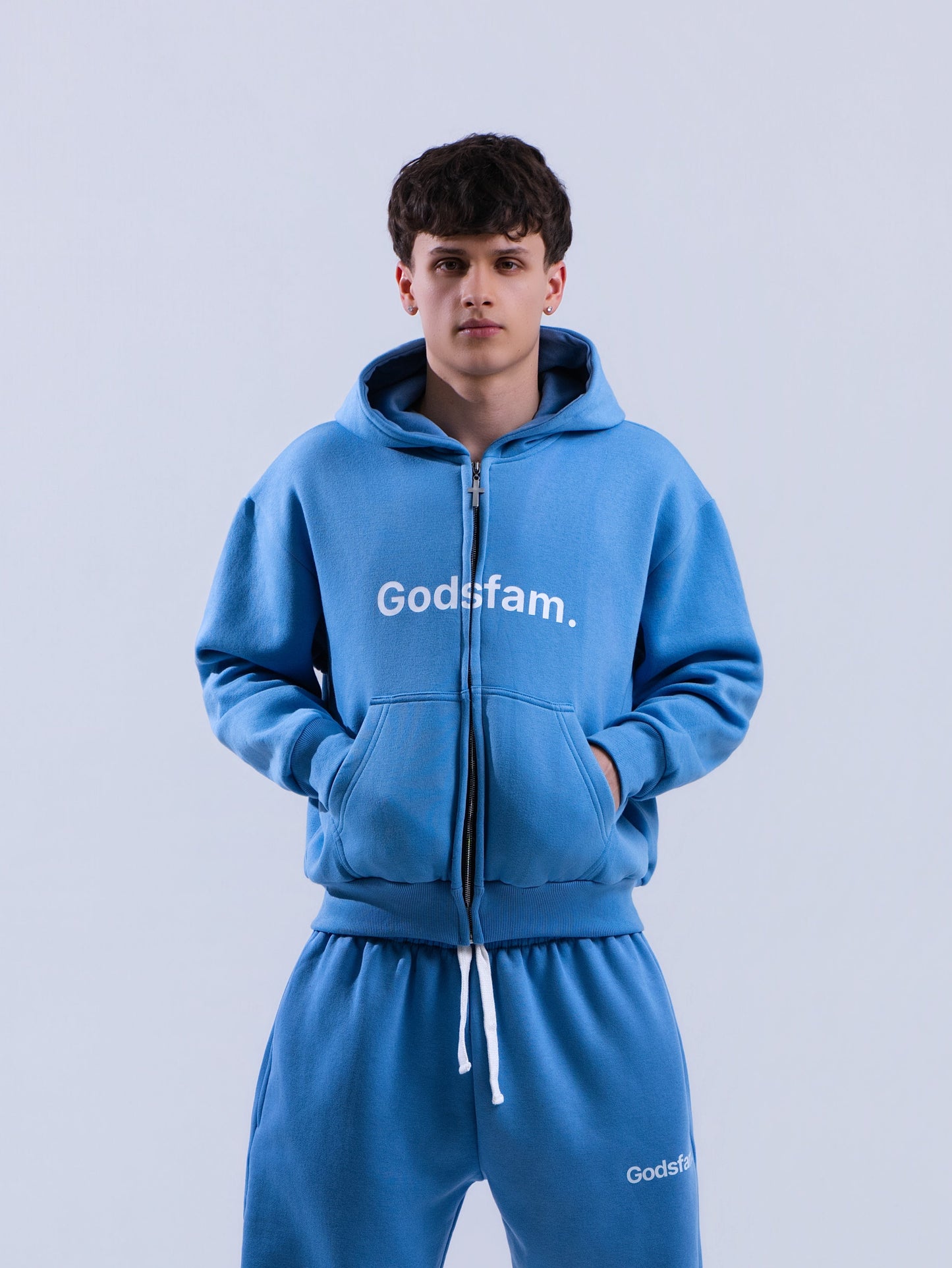 Godsfam. | The Blue Zipper™