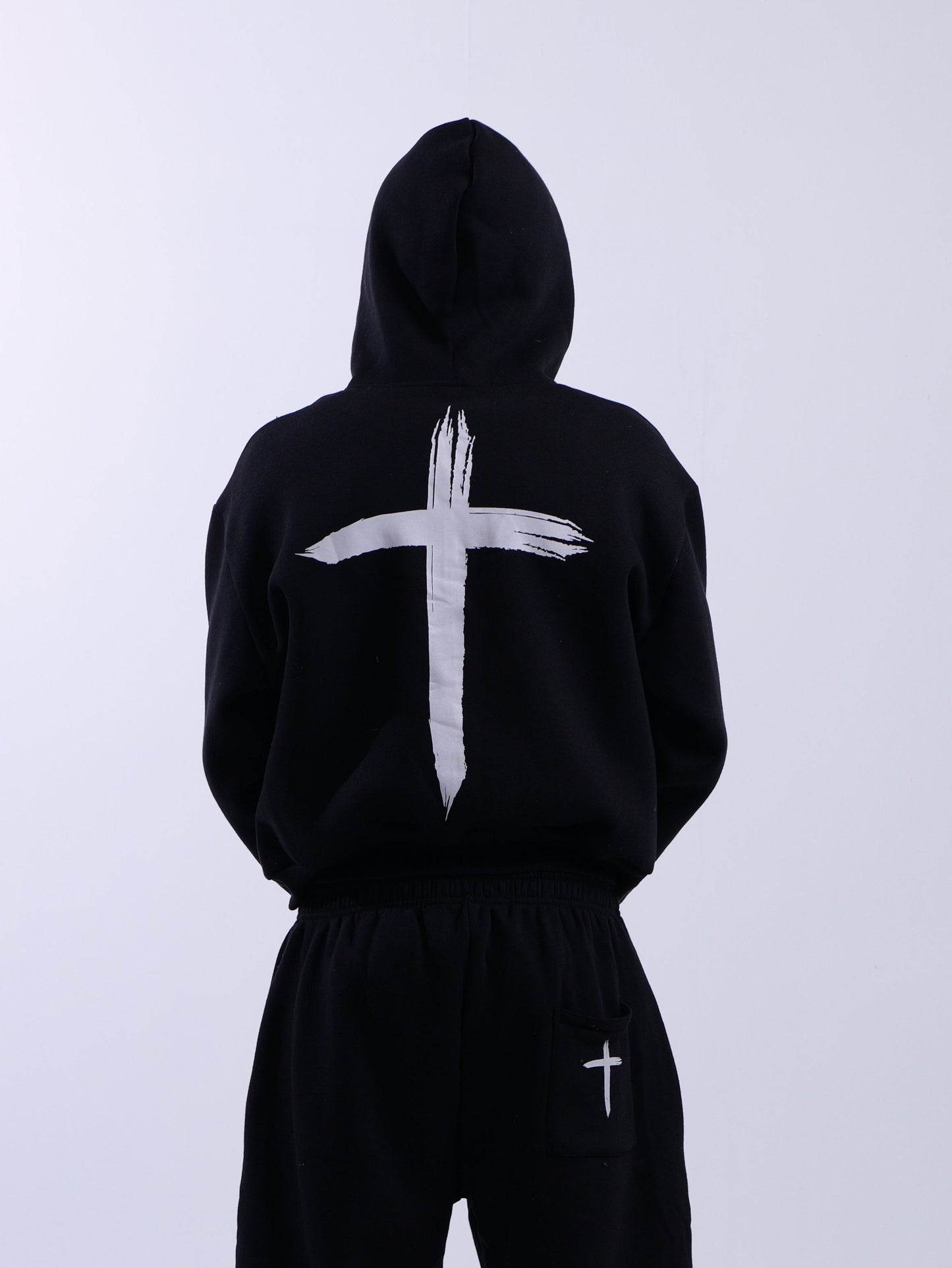 Godsfam. | The Black Zipper™